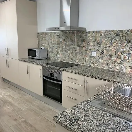 בית נופש Summer Reference טאווירה